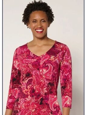 Susan Graver Printed Liquid Knit V-neck 3/4 Sleeve Top | Size XL